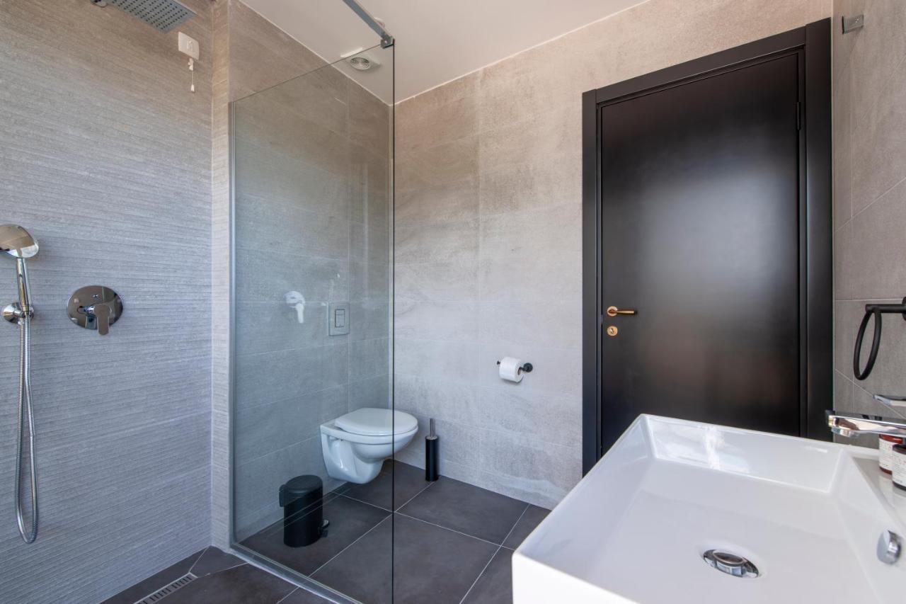 Soho Suites バール エクステリア 写真